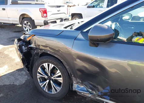 2021 Nissan Rogue Sv z USA, uszkodzony, nr VIN 5N1AT3BA9MC796539